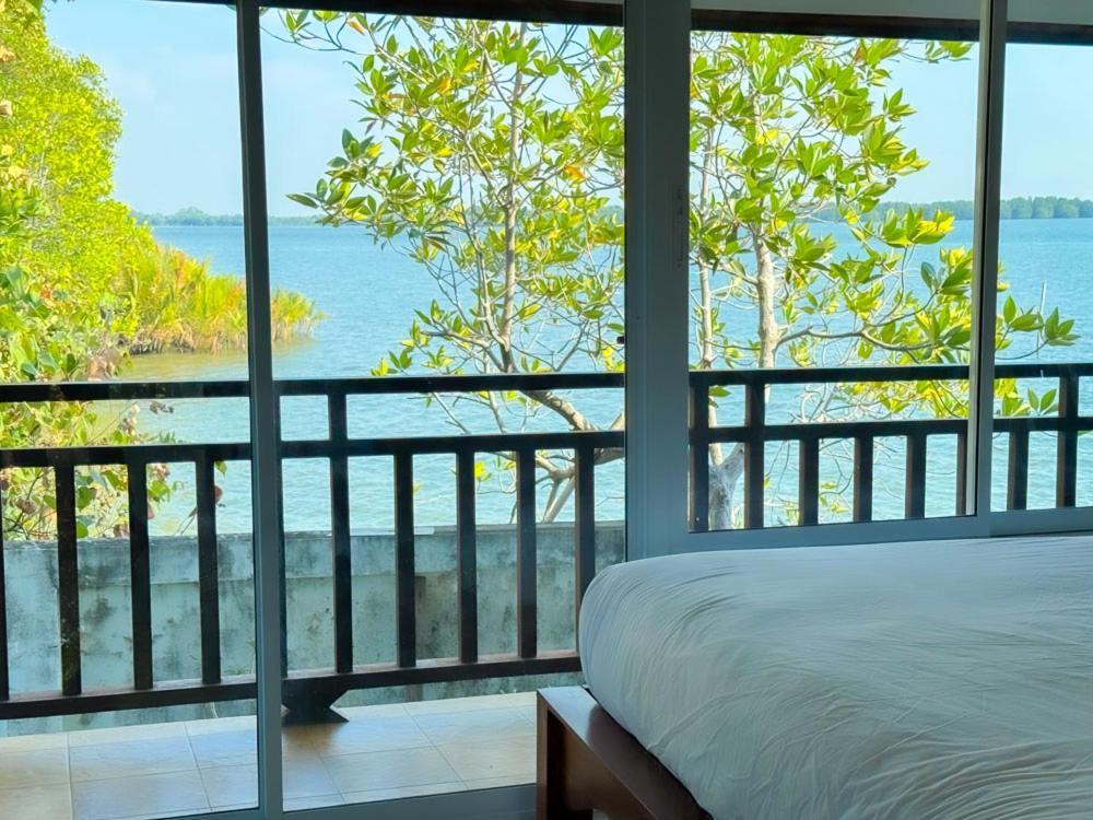 Meena Resort Chanthaburi Bagian luar foto