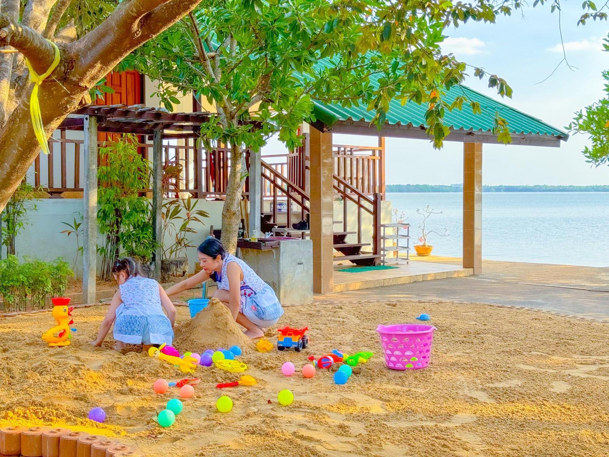 Meena Resort Chanthaburi Bagian luar foto